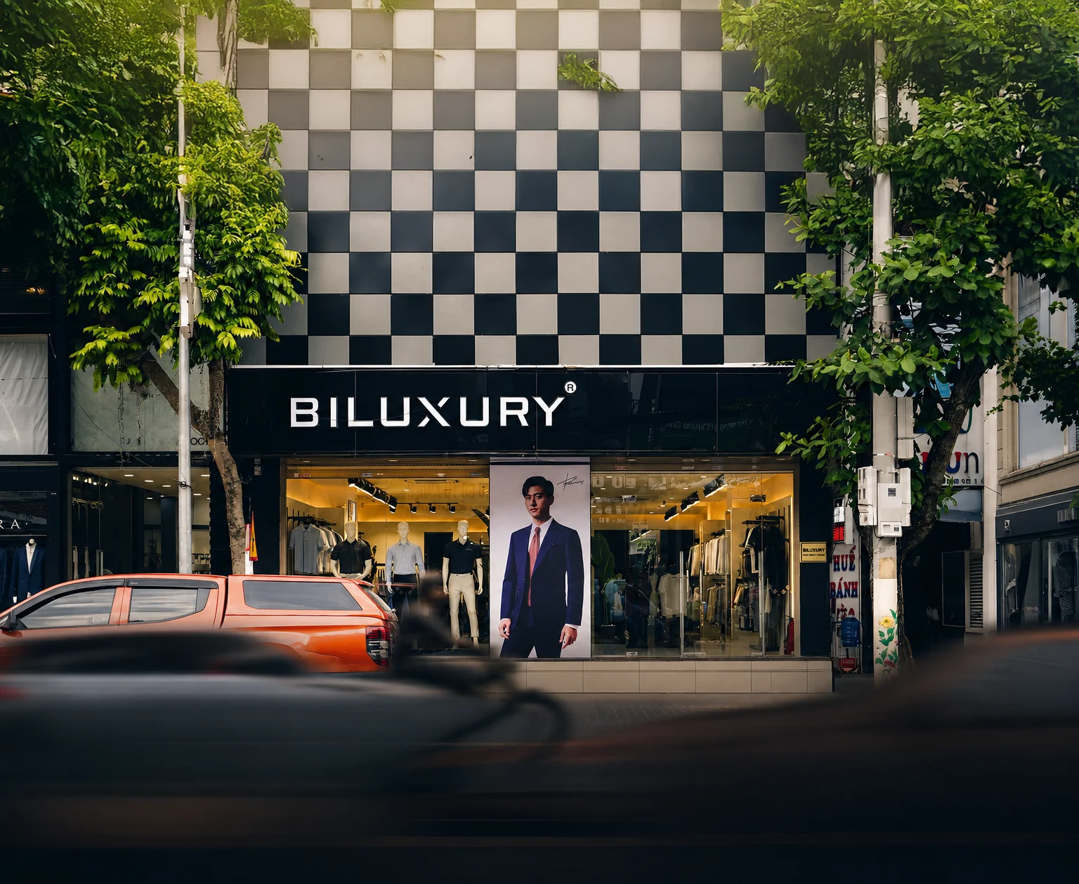 BILUXURY hero image